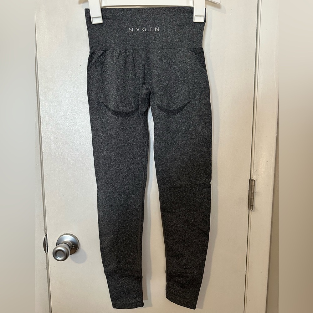 NVGTN Grey/Charcoal Speckled Seamless Leggings